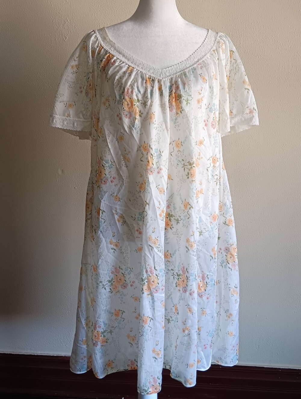 Vintage Semi-Sheer Cottagecore Fairy Floral Slip Dress Cream Peach Blossoms M-L